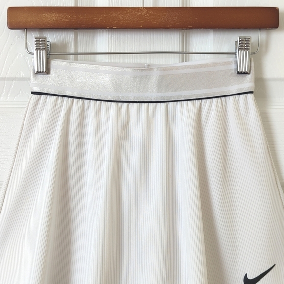 Nike Court Dri-Fit Flouncy Ribbed Knit High Waisted Mini Tennis Skort White XS - Picture 2 of 13